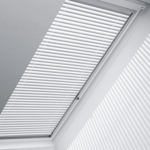 Žaluzie lamelová VELUX PAL FK08  66 x 140 bílá 7001